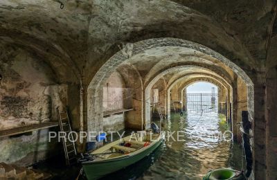 Period apartment for sale Como, Lombardy, Boat dock