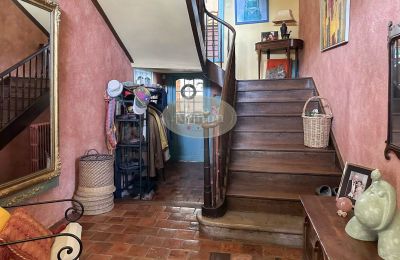 Manor house for sale Sauveterre-de-Béarn, New Aquitaine, Entrance hall