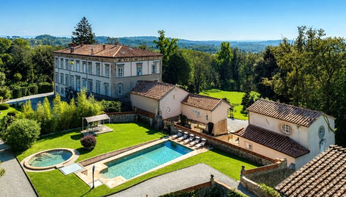 Villa Teodoro: Tuscany country estate of architectural integrity in the hills of Lucca