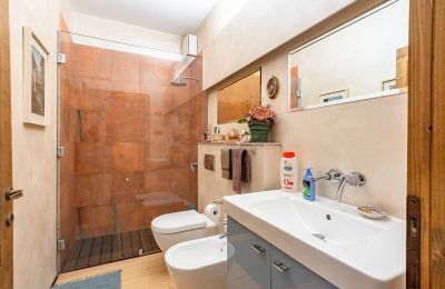 Historic villa for sale 22019 Tremezzo, Lombardy, Image 25/30