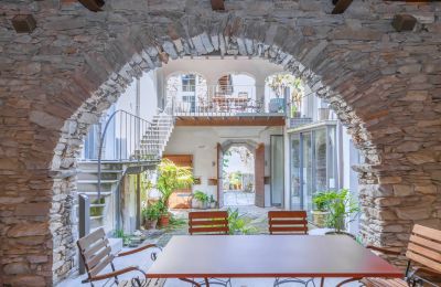 Historic property for sale Germignaga, Lombardy, Image 2/15