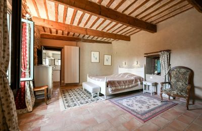 Country property for sale Uzès, Occitania, Image 9/22
