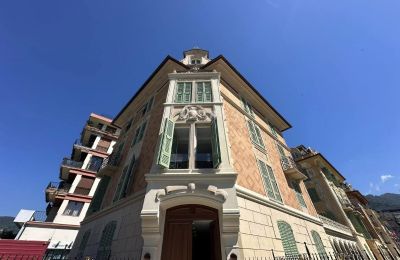 Period apartment for sale Rapallo, Liguria, Image 2/14