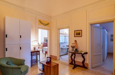 Historic villa for sale Marina di Pisa, Tuscany, Image 16/44