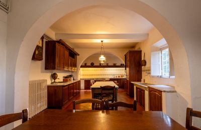 Historic villa for sale Crespina, Tuscany, Image 13/38