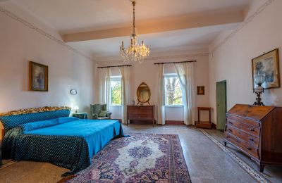 Historic villa for sale Crespina, Tuscany, Image 19/38