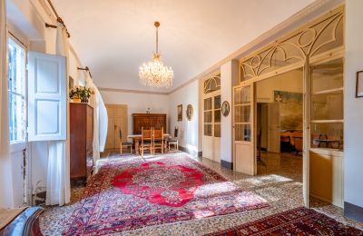 Historic villa for sale Crespina, Tuscany, Image 18/38