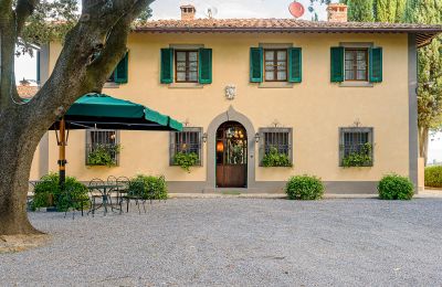 Historic villa for sale Casciana Terme, Tuscany, Image 2/48