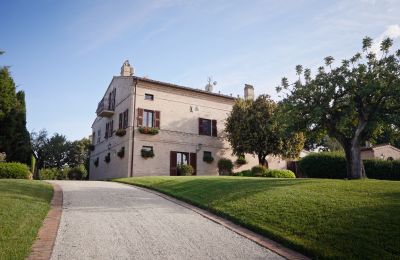 Country property for sale Fermo, Marche, Image 86/99