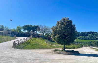 Country property for sale Fermo, Marche, Image 81/81