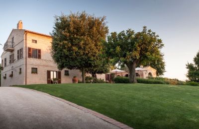 Country property for sale Fermo, Marche, Image 9/81