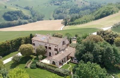 Country property for sale Fermo, Marche, Image 2/81