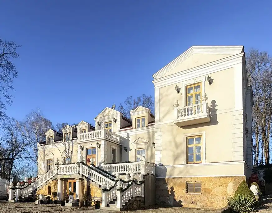 Photos Country house estate & hotel operation