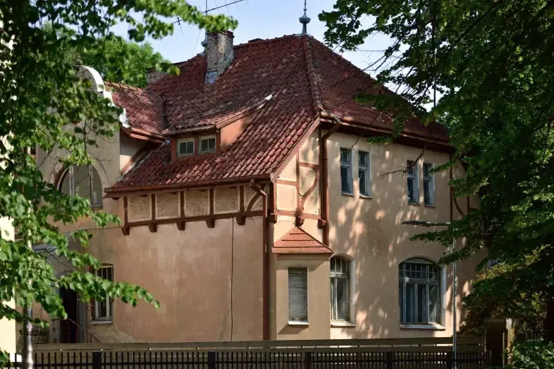 Historic properties, Period house by the Baltic