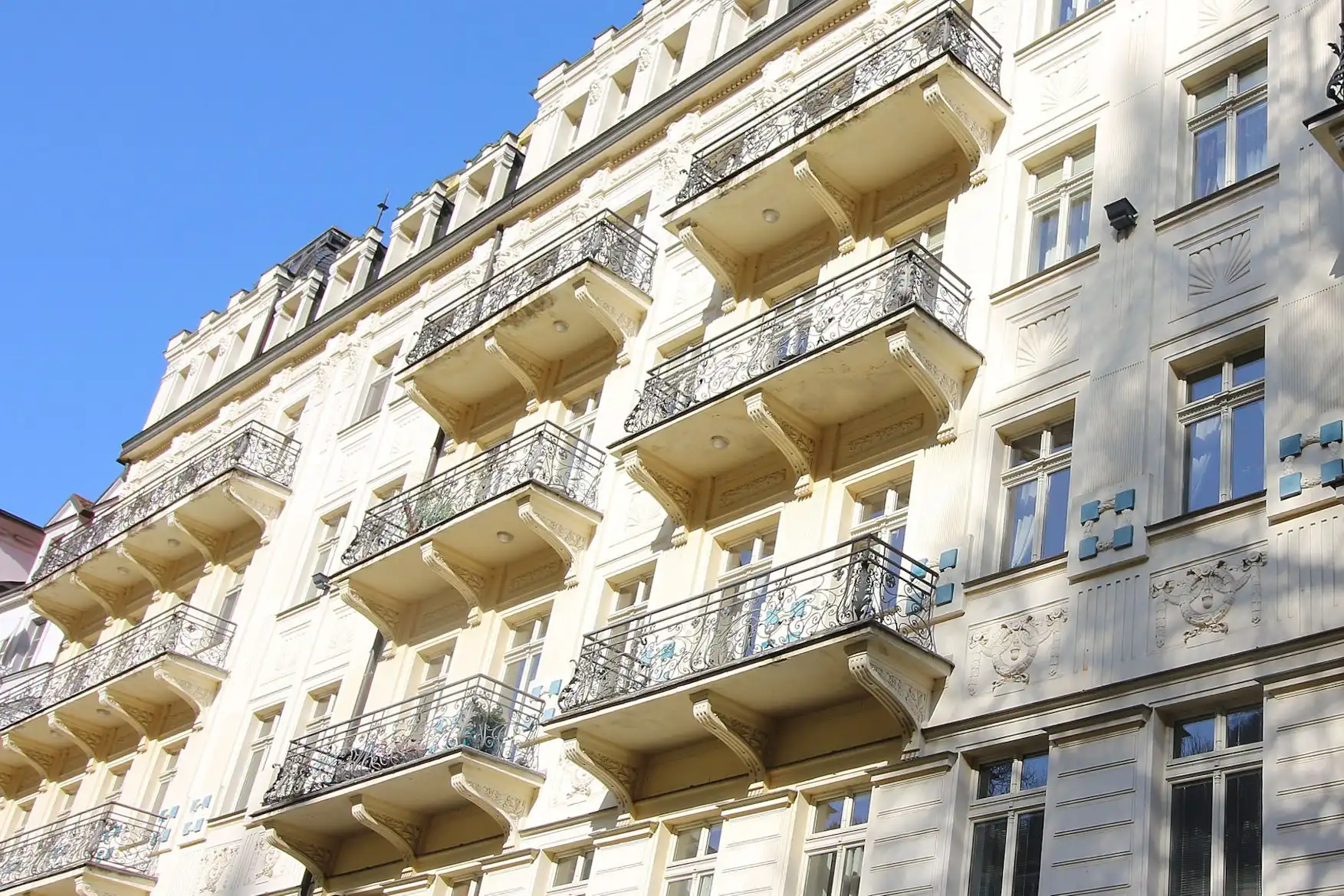 Billeder Lejlighed i en historisk bygning i kurkvarteret i Karlovy Vary