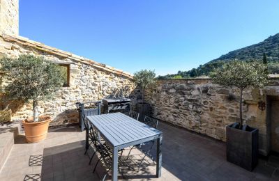Historic property for sale Uzès, Occitania, Image 13/20