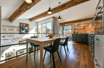 Historic property for sale Uzès, Occitania, Image 10/20