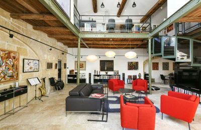 Historic property for sale Uzès, Occitania, Image 5/20