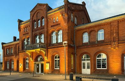 Historic property for sale 49356 Diepholz, Am Bahnhof  1, Lower Saxony, Ansicht Stadtseite mit Beleuchtung