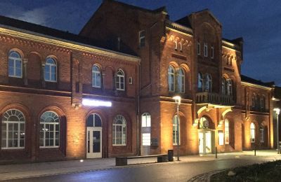 Historic property for sale 49356 Diepholz, Am Bahnhof  1, Lower Saxony, Bahnhof bei Nacht 2025