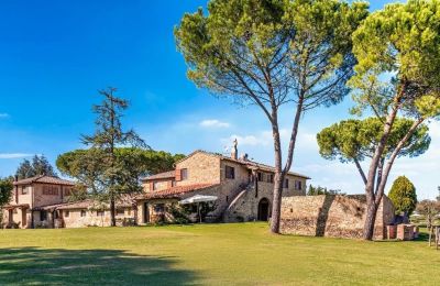 Country property for sale Monteroni d'Arbia, Tuscany, Image 13/39