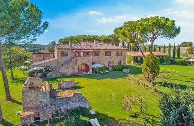 Country property for sale Monteroni d'Arbia, Tuscany, Image 34/39