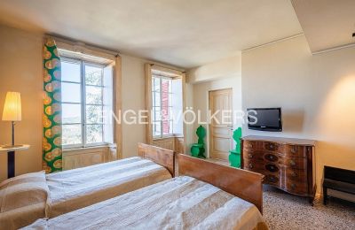 Historic villa for sale Piacenza, Via Sforza Caolzio, Emilia-Romagna, Bedroom