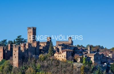 Period mansion for sale Piacenza, Via Sforza Caolzio, Emilia-Romagna, Posizione