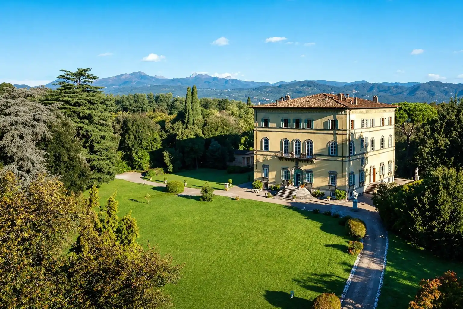 Photos Villa Mascetti - Renaissance estate near Lucca, early 16th century
