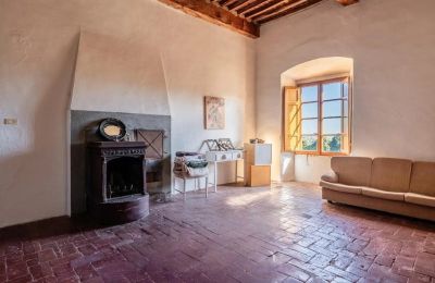Historic villa for sale Lucca, Tuscany, Image 13/26