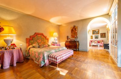 Manor house for sale San Piero a Grado, Tuscany, Image 25/40