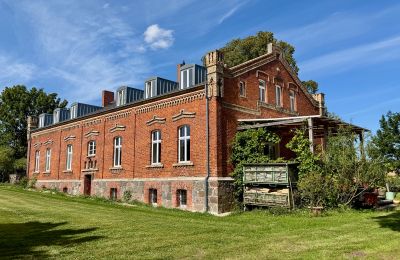 Manor house for sale Brandenburg, Gutshaus Rückansicht