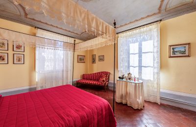 Urban palace for sale Montefoscoli, Tuscany, Image 17/37