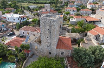 Historic tower for sale Flomochori, Peloponnese, Image 4/12
