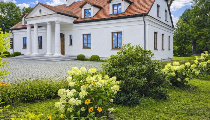19th-century manor house and 15-acre landscape park north of Warsaw