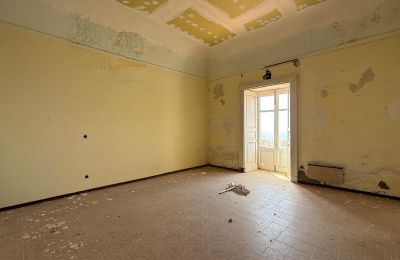 Castle for sale Nicotera, Calabria, Image 11/35
