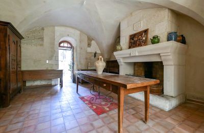 Historic property for sale Uzès, Occitania, Image 1/14
