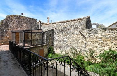 Historic property for sale Uzès, Occitania, Image 13/14