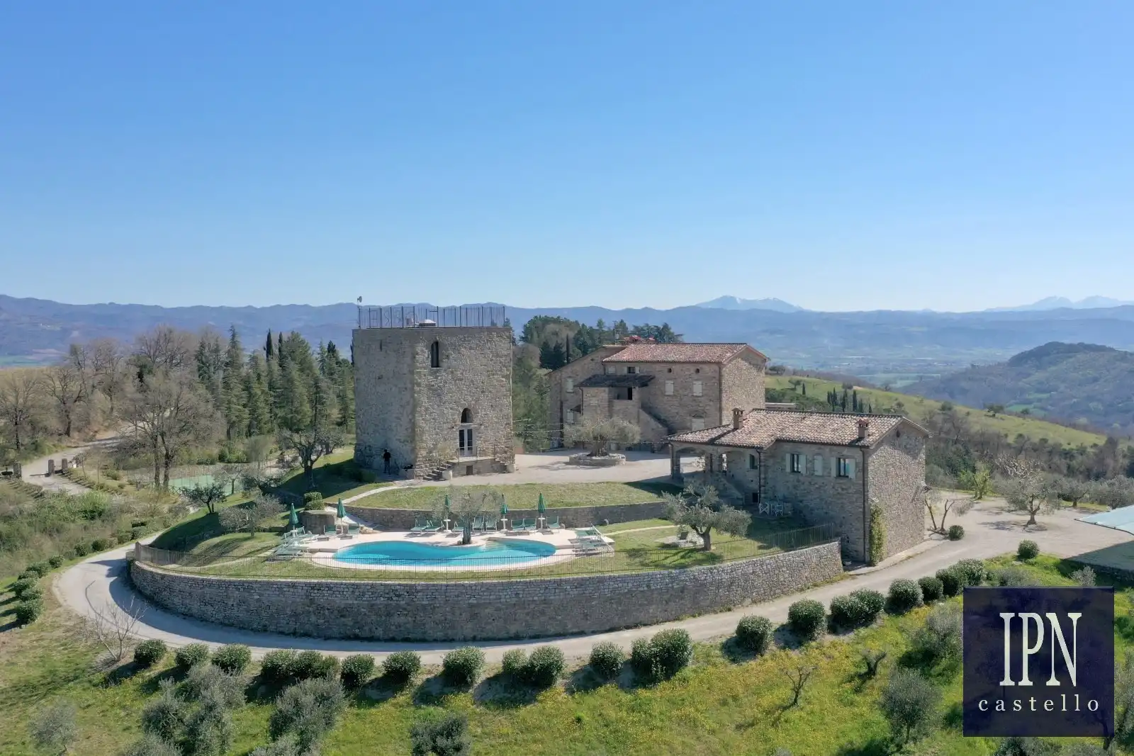 Photos Estate with medieval tower, two stone houses, 4 units, pool and olive grove