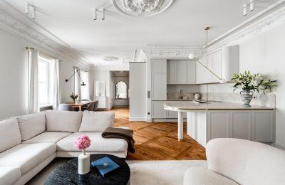 Period apartment for sale Warszawa, Mazovia, Image 3/21