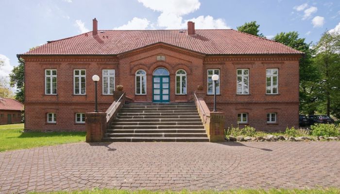 Manor house for sale 19073 Zülow, Mecklenburg-West Pomerania