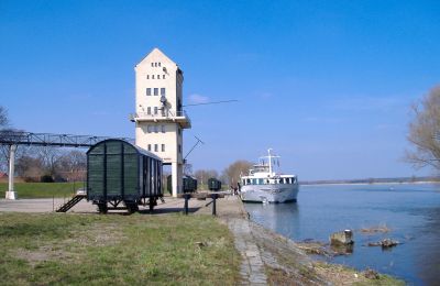 Historic property for sale 15324 Groß Neuendorf, Hafenstraße 1A, Brandenburg, Image 3/57