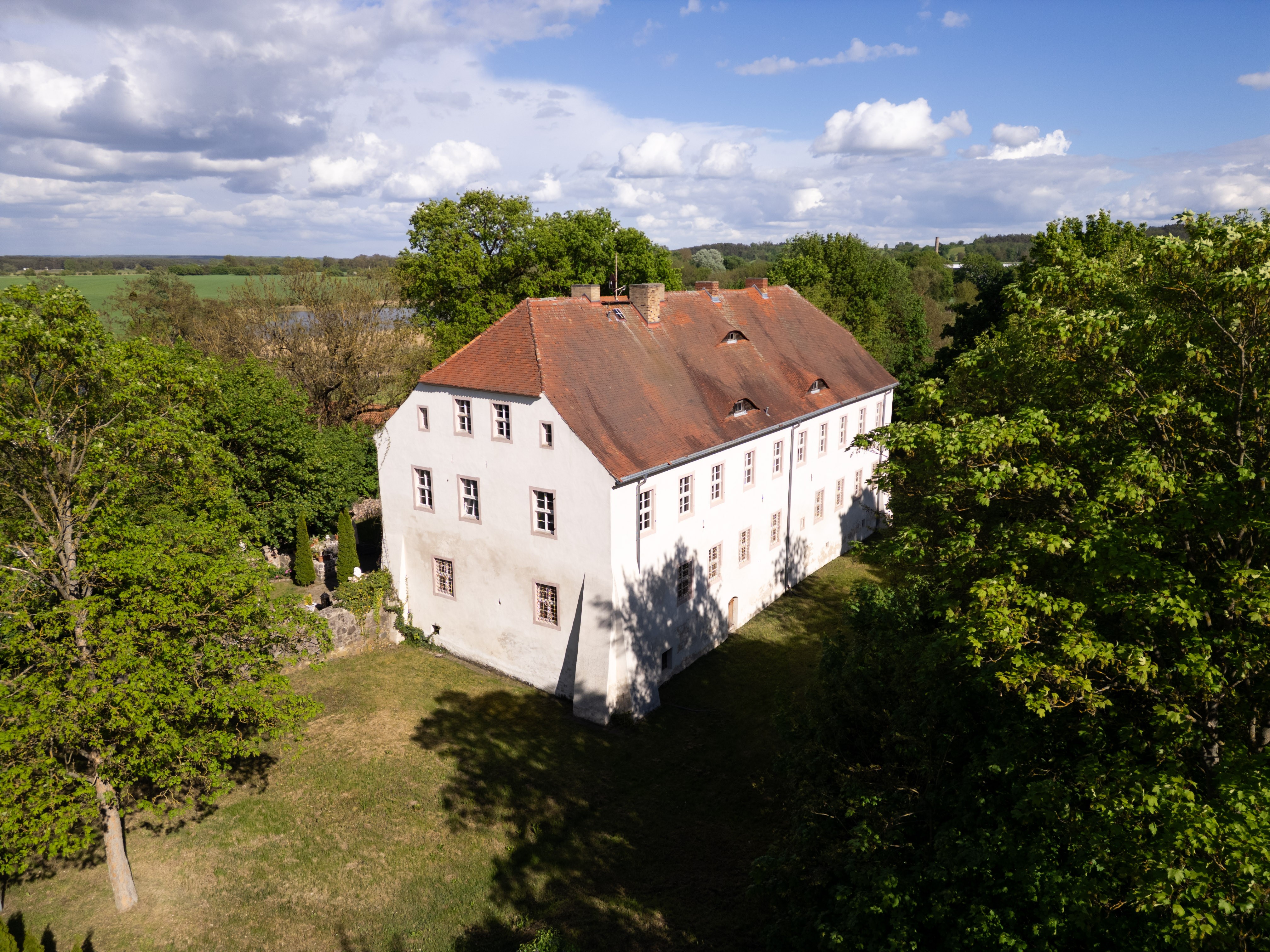 Photos Castle estate near Bad Freienwalde (Oder), German-Polish border area