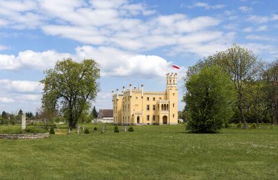Castle for sale Narok, Opole Region, Palace Garden