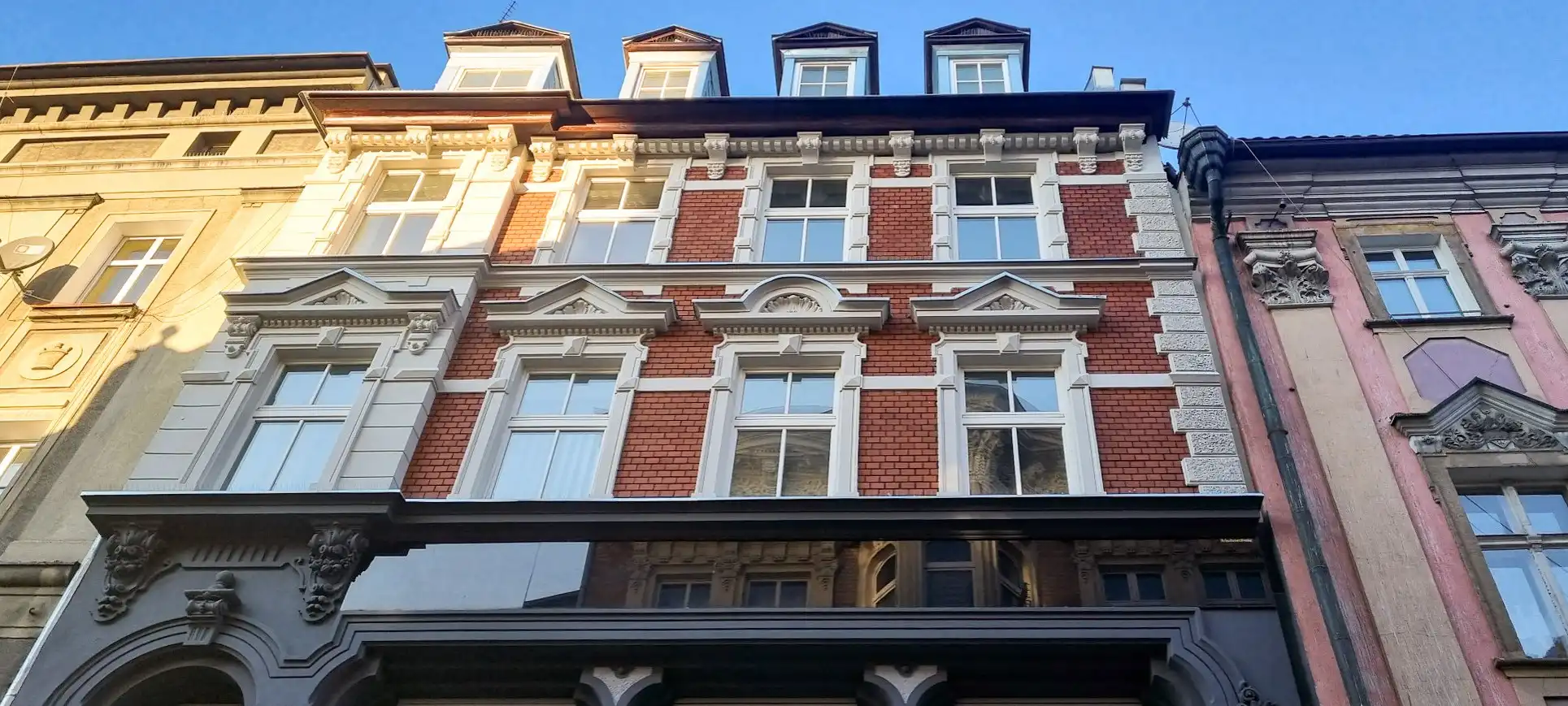 Photos Historic mixed-use townhouse in Kłodzko Old Town