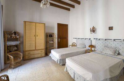 Urban palace for sale Santanyí, Balearic Islands, Schlafzimmer