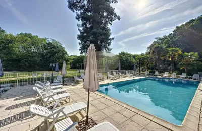 Castle for sale La Roche-Posay, New Aquitaine, Image 36/41