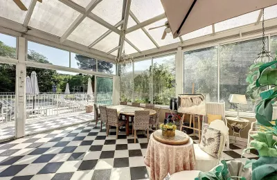 Castle for sale La Roche-Posay, New Aquitaine, Image 32/41