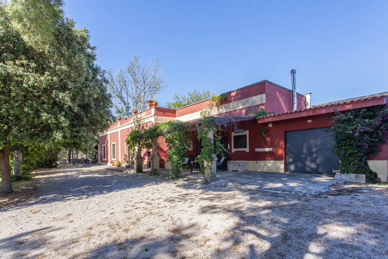 Photos Country property near Francavilla Fontana, Apulia - 2,5 acres
