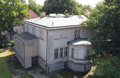 Period mansion for sale Koszalin, Marszałka Józefa Piłsudskiego 53, West Pomerania, dron,elewacja,posiadlość